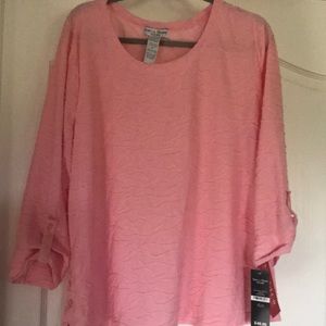 Woman’s Rebecca Malone top size 2X new with tags smoke free home